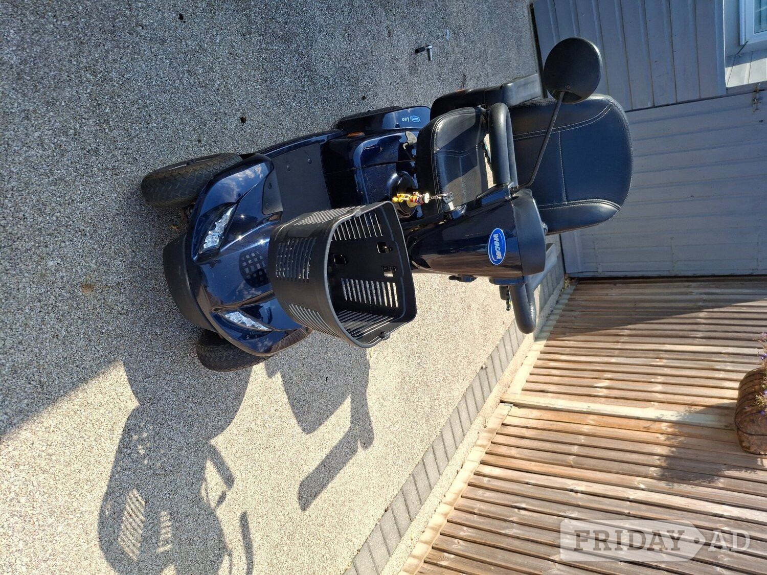 Littlehampton Medium sized mobility scooter 4mph