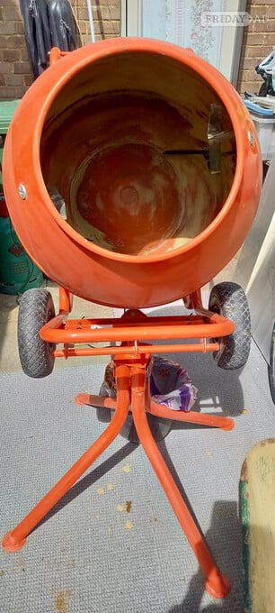 Cement Mixer - electric 