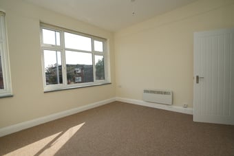 Stunning completely refurbished flat