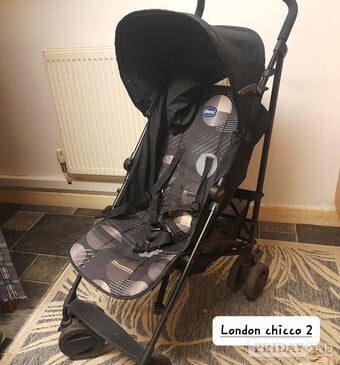 Smaller london chicco single pushchair 