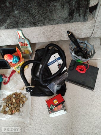 Collectible and household job lot