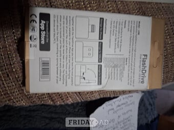 2 boxed unused flash drives 256gb