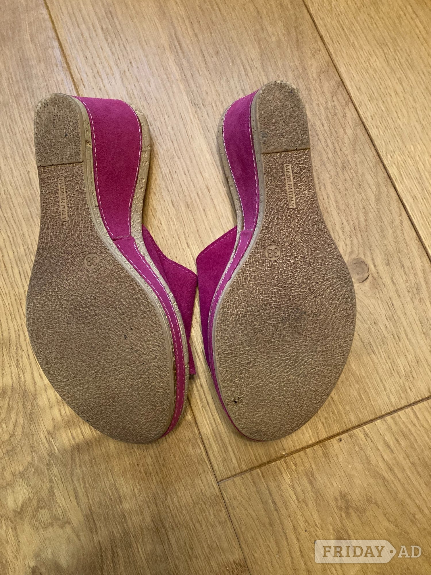 Adesso Fuxia Italian Sandals, Size: 5/38 & Matching Dents Handbag - Clothing, Footwear & Accessories