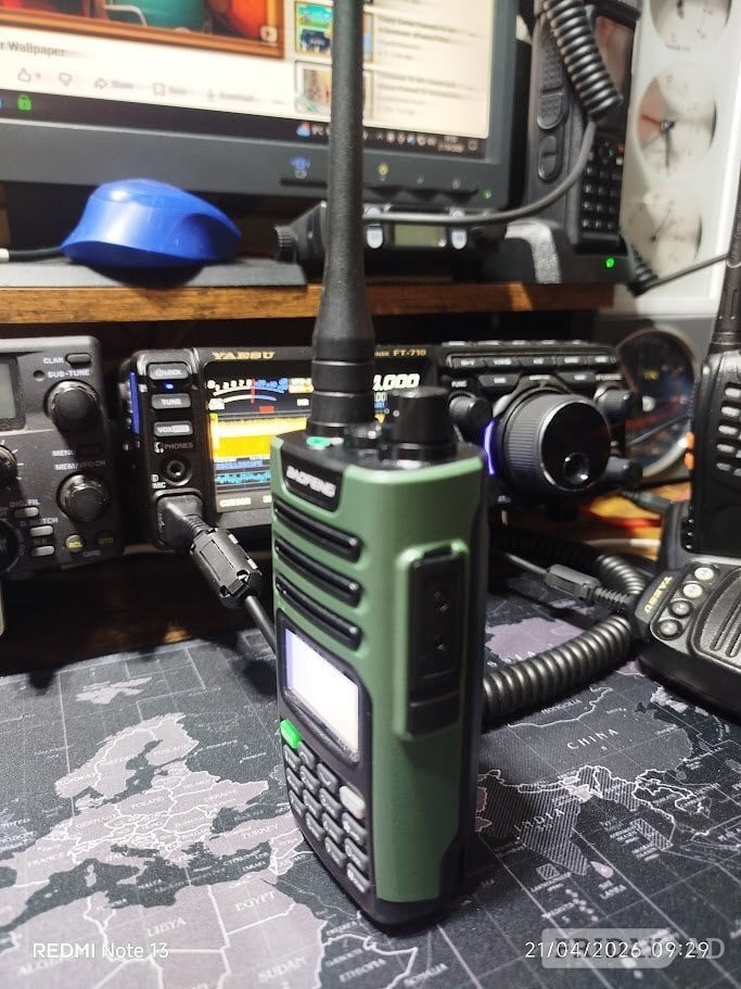 Baofeng UV-13 PRO V2 dual-band: 999 channels Charging: USB-C 