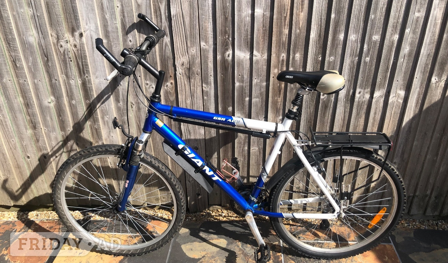Bexhill-On-Sea 20” wheel GIANT male bike