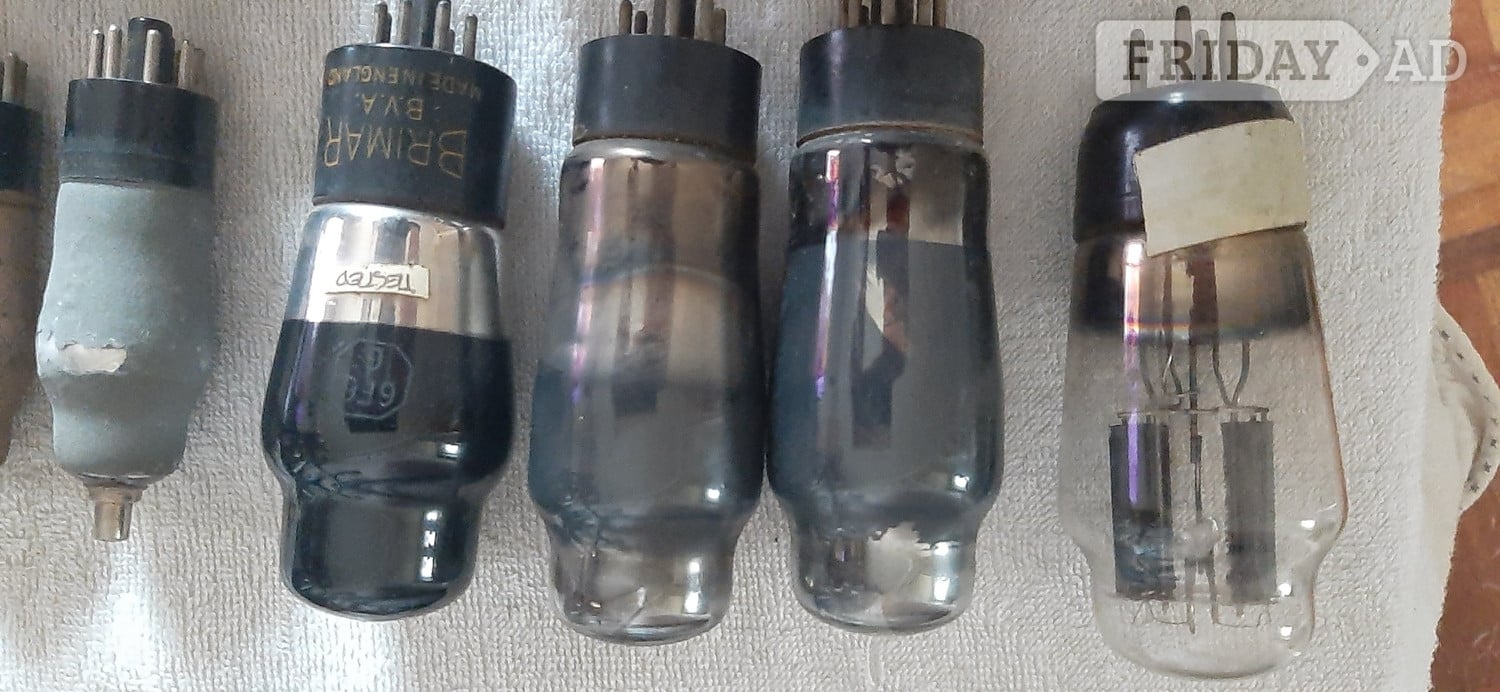 VALVES TUBES  RADIO - Bizarre Bazaar in Shoreham-By-Sea