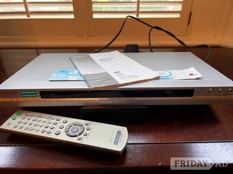 Sony DVD player with Remote - DVP- NS355