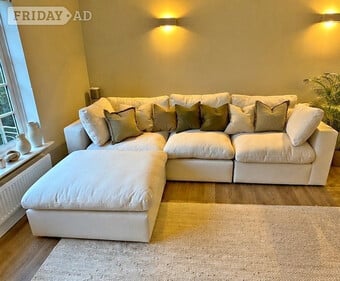 Corner Sofa| Beige\Cream 4x Seater curved corner sofa For Sale  