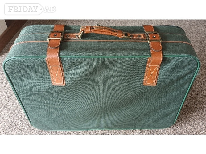 Harrods Suitcase, Excellent Condition