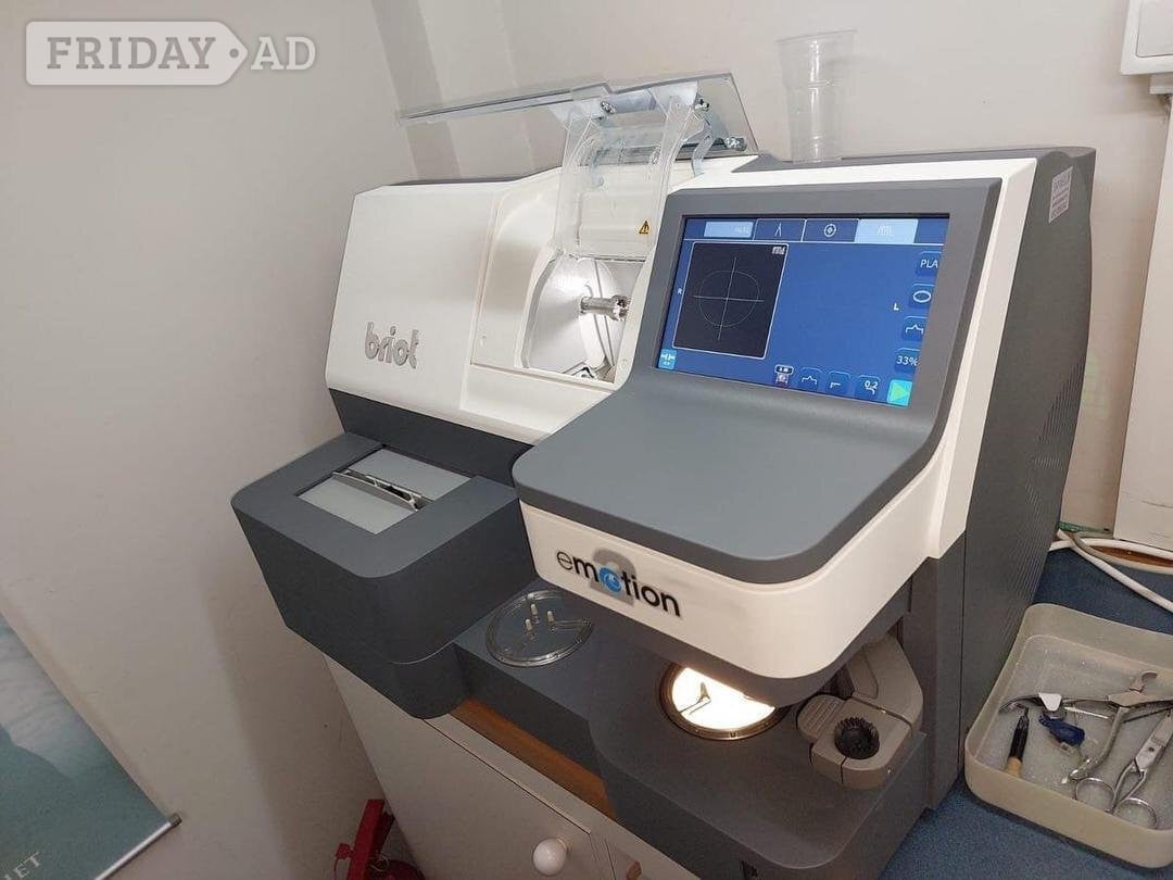 Visionix Briot Emotion 2 Optical Lens Edger And Tracer in Aboyne