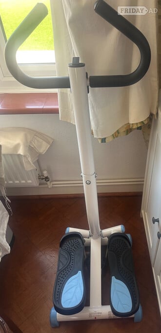 Side stepper machine