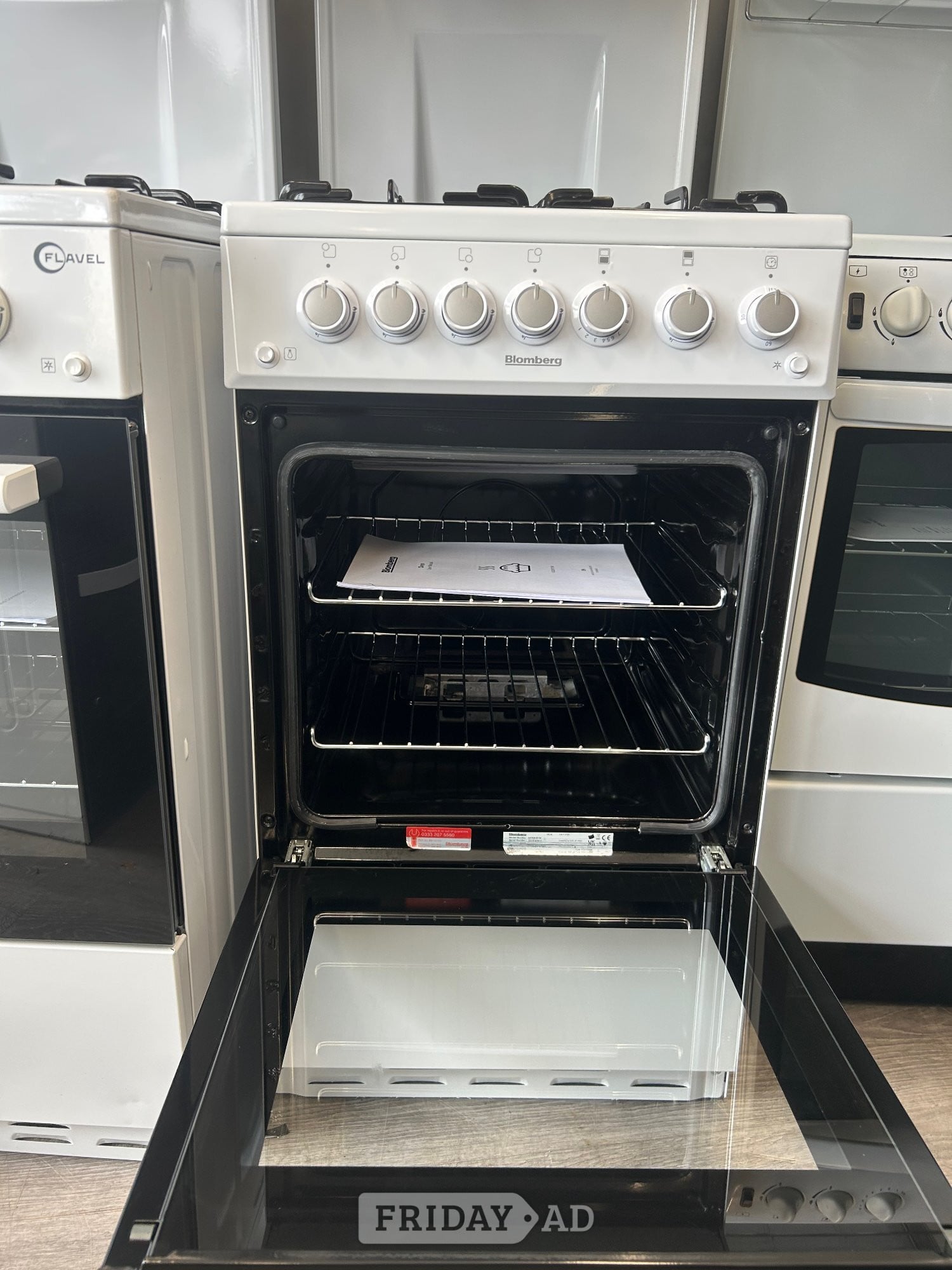 St. Leonards-On-Sea BLOMBERG - SINGLE OVEN GAS COOKER