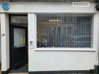 Lock up shop to rent Hastings 