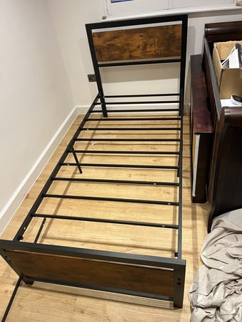 Free 2 single beds with mattresses 