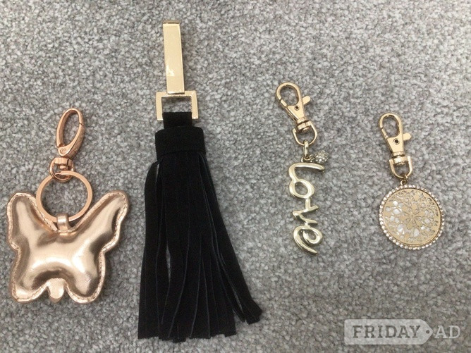 Suzy Smith & Kathy Van Zeeland bag charms - Clothing, Footwear & Accessories