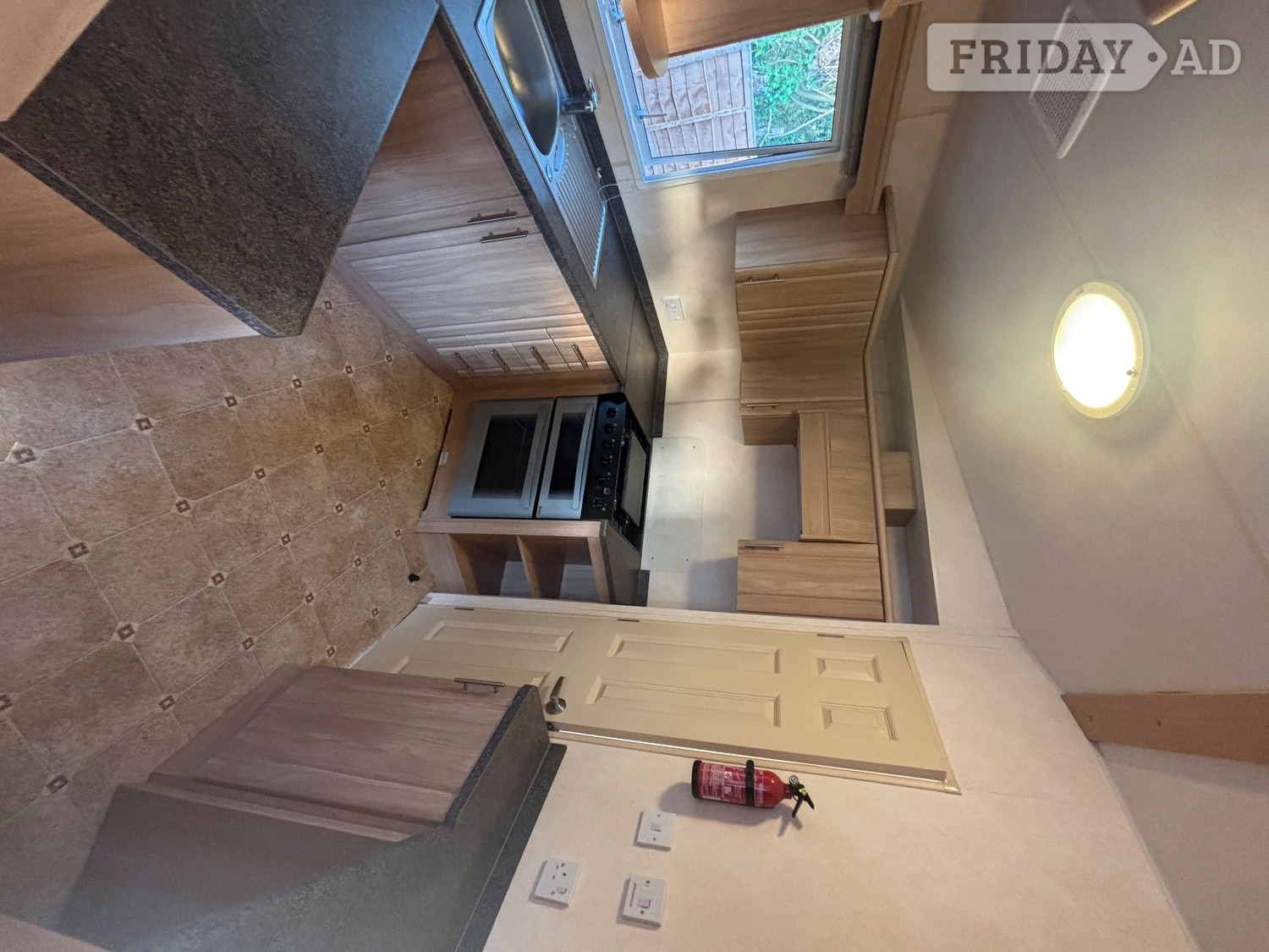 2 bed property to rent.  - Houses & Bungalows in Cranbrook