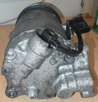 VW Audi Skoda Seat AC Compressor 1K0820859S 8FK351322741