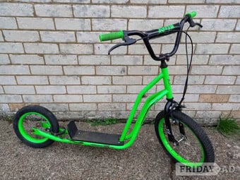 BMX Scooter . 