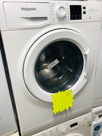 Hotpoint 7kg load washing machine like new in excellent condition