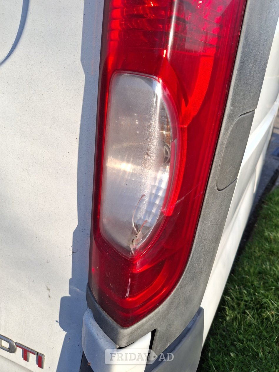 Reliable Vauxhall Vivaro 2013 , 2L for sale - Vans & Commercial Vehicles