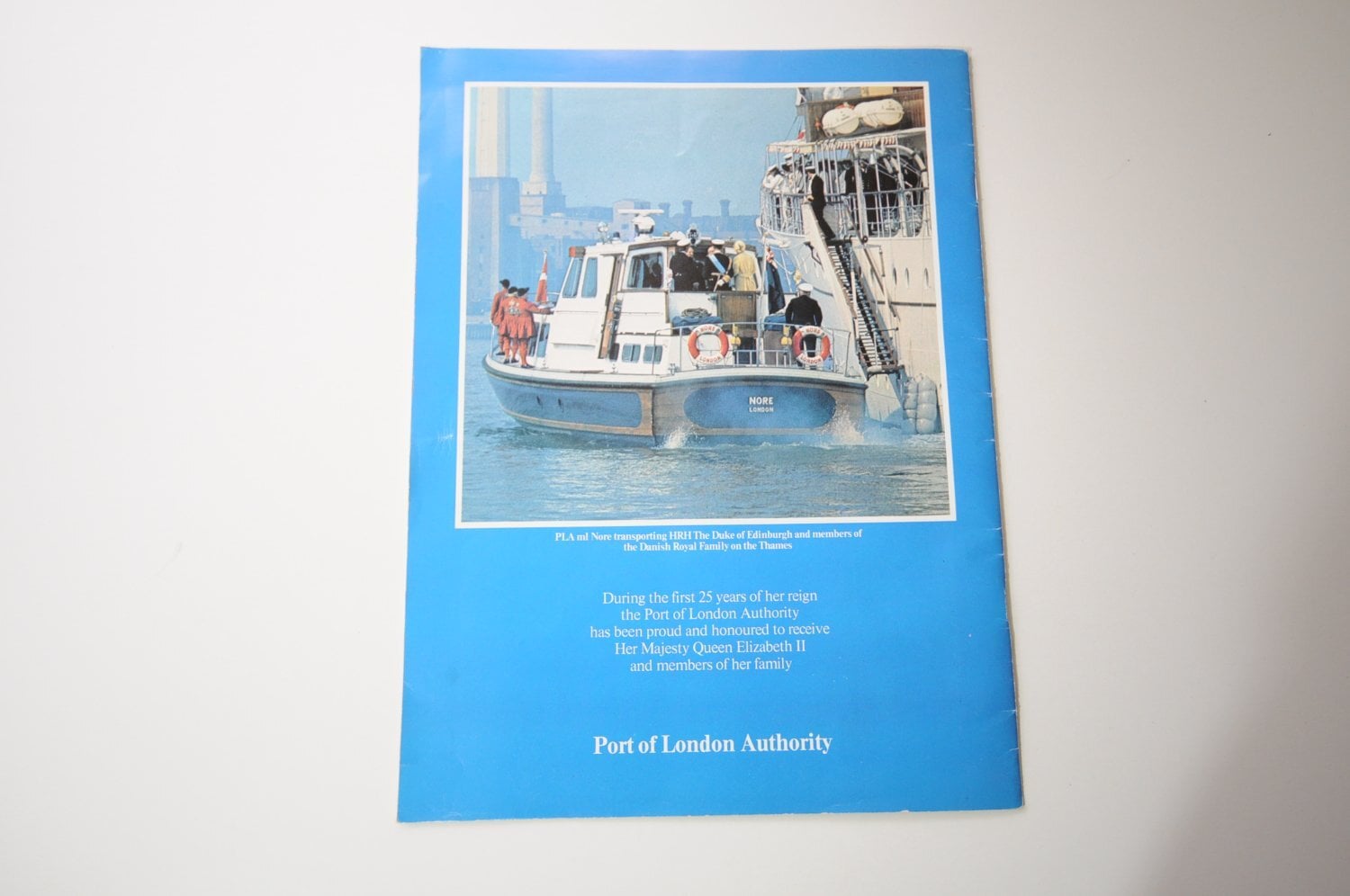 Hartley Wintney Unique Silver Jubilee River Pageant Memorabilia 1977