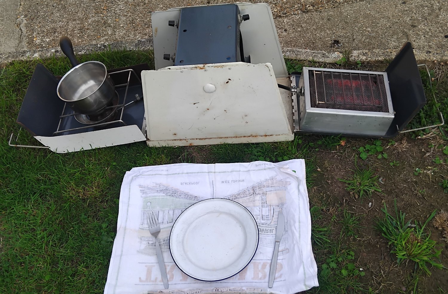 COOKER CAMPING FOLDING TILLEY TOURER VINTAGE UNTESTED