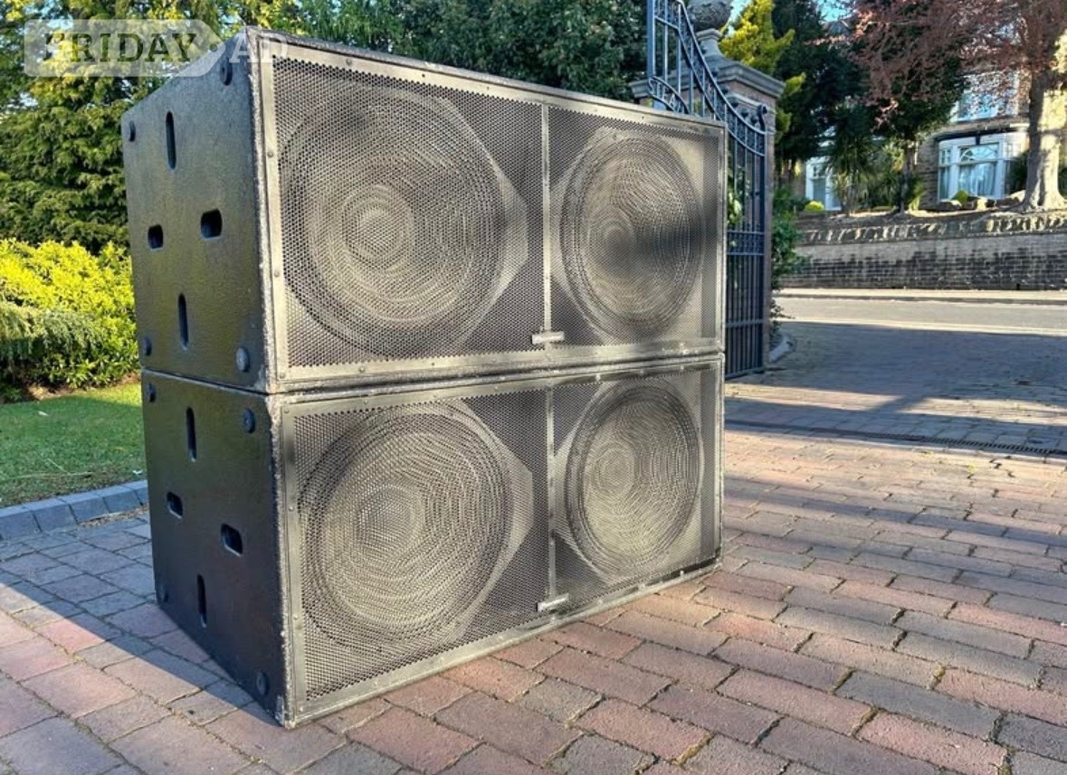 Leeds Pair of Pioneer XY218S Subwoofers