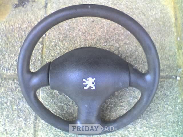 Breaking Silver Peugeot 206 2.0 HDi 2000 - STEERING WHEEL & AIRBAG - USED - Parts & Accessories in Waterlooville