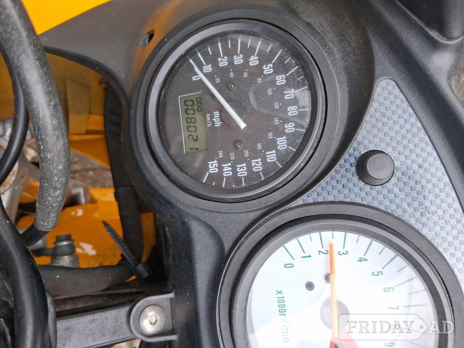 SV 650 S in extraordinery condition - Motorbikes, Scooters & Quads