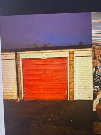  Clifton Road Garage to rent