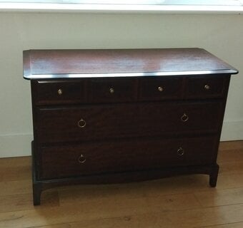 2 Chests Stag Minstrel Drawers