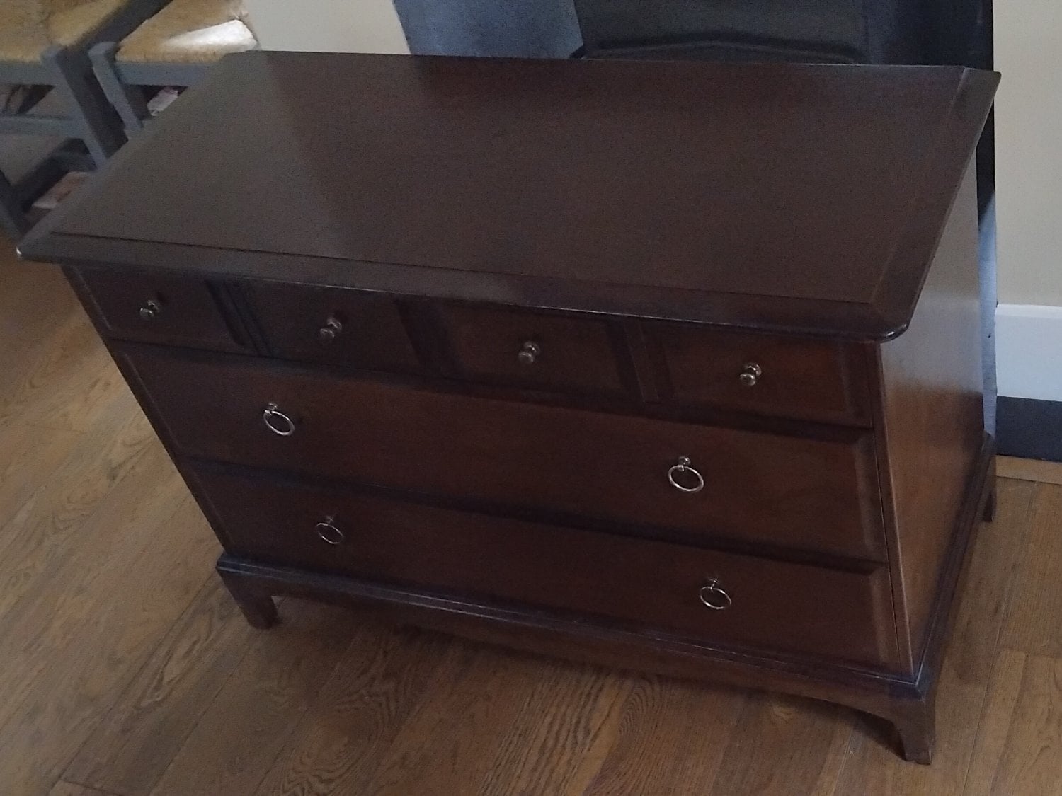 2 Chests Stag Minstrel Drawers