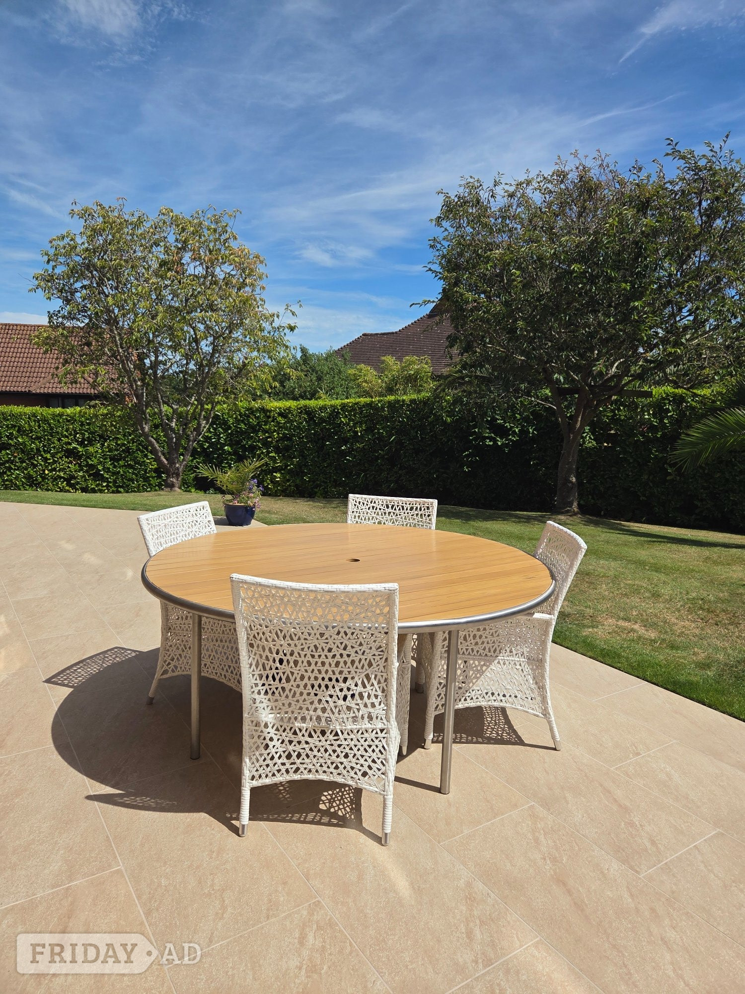 Eastbourne Westminster Garden Furniture table & 4 chairs