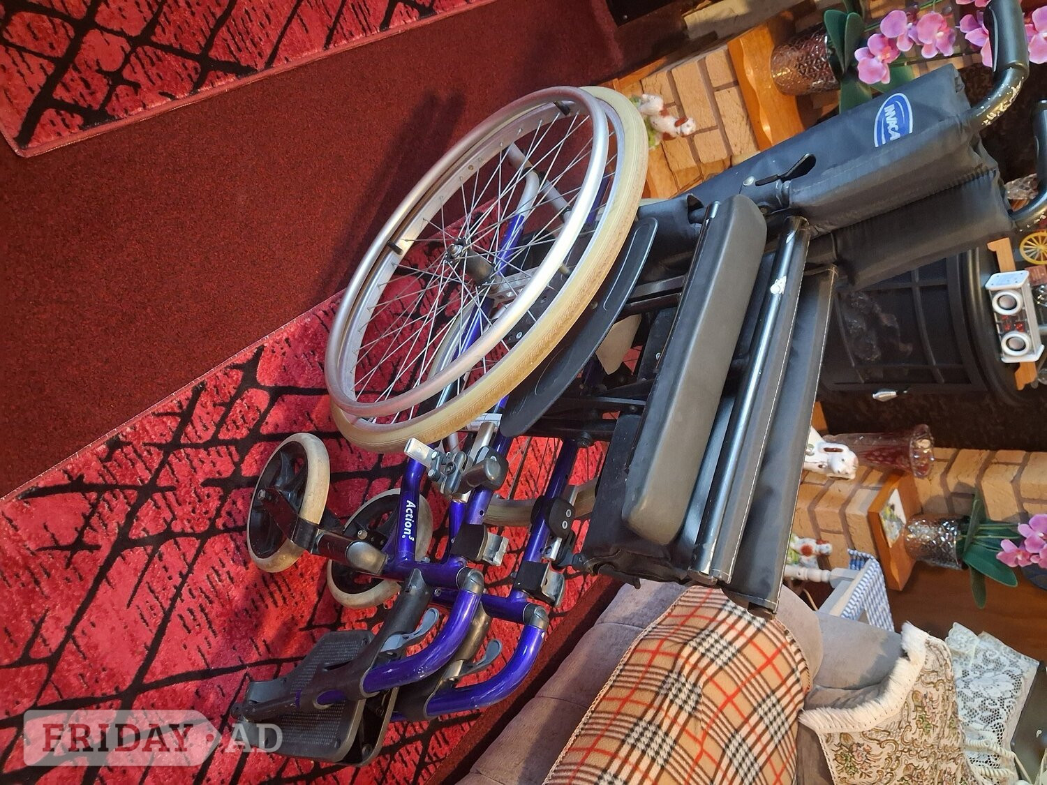 Invacare Folding wheelchair - Mobility