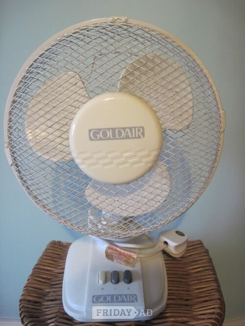 Desk Fan: Goldair 9inch in Bristol