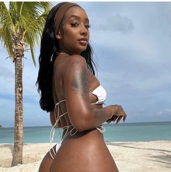 HI IM SOFIA BLACK GIRL BACK IN TOWN, FROM CARIBBEAN CALL ME ON