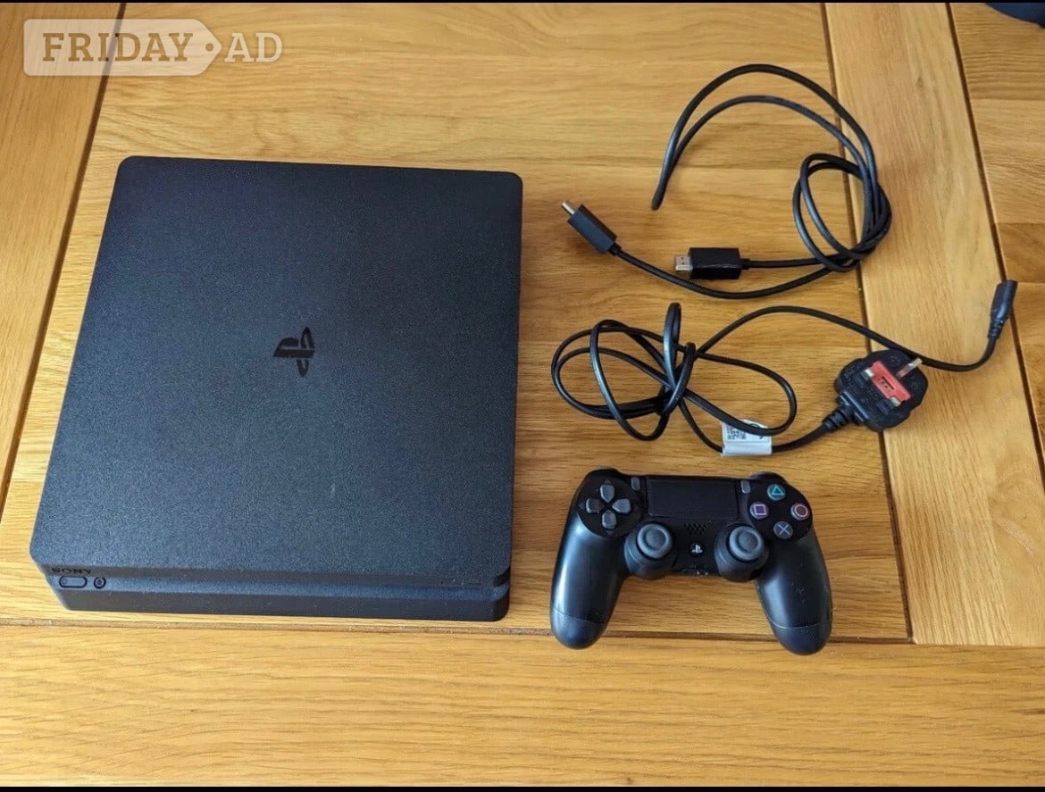 PlayStation 4 slim in Waterlooville