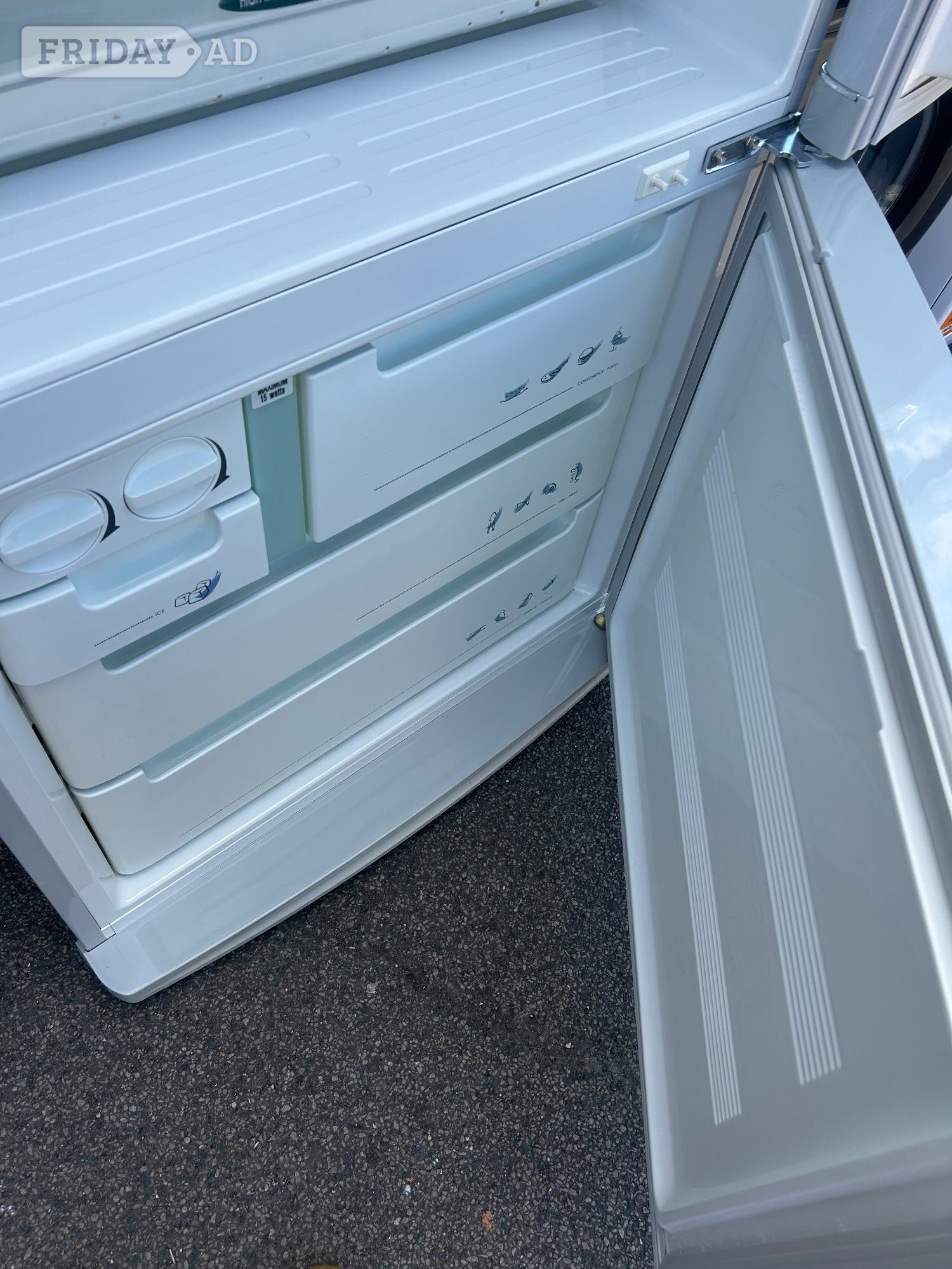 St. Leonards-On-Sea SAMSUNG COOL TECH FRIDGE FREEZER