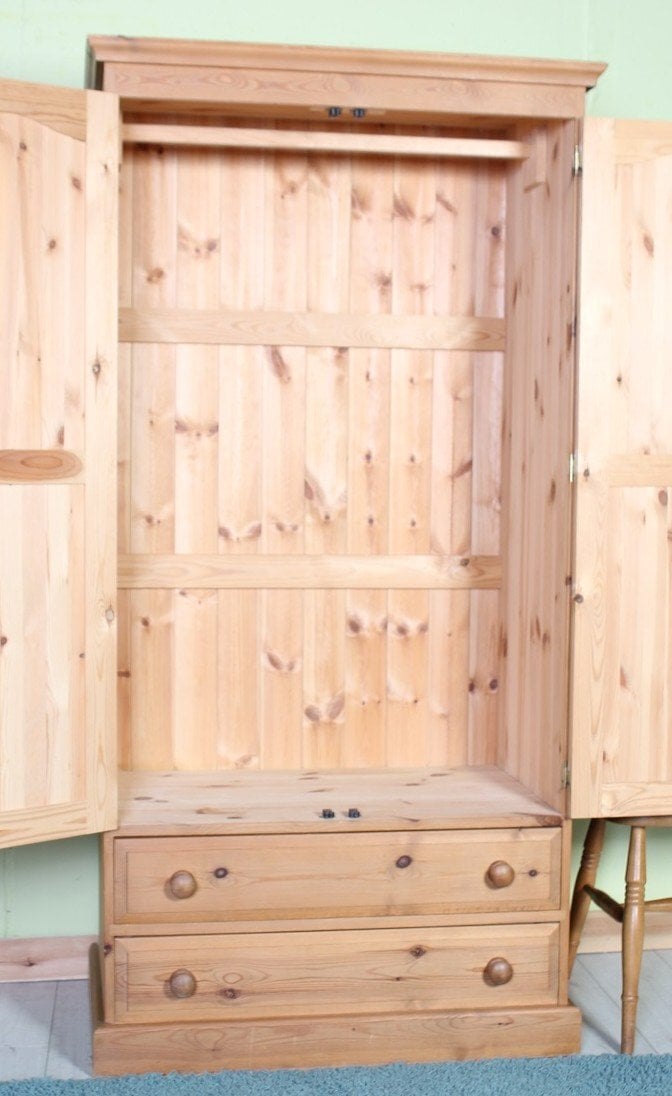 UK Delivery - Cottage Pine Farmhouse Wardrobe Solid Thick Pine