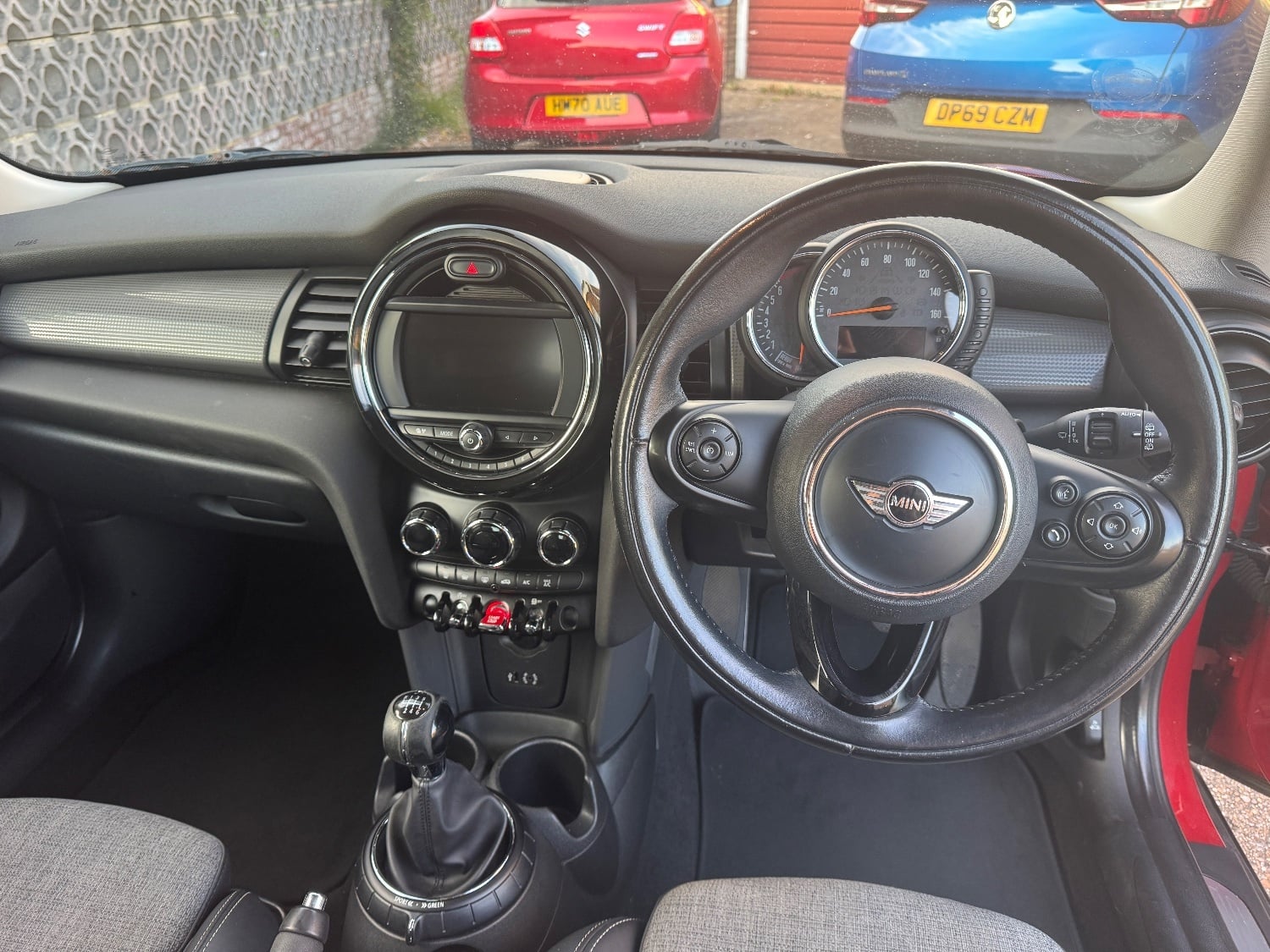 MINI Cooper 3dr Hatch 1.5 Petrol Manual – Chili Pack  - Cars
