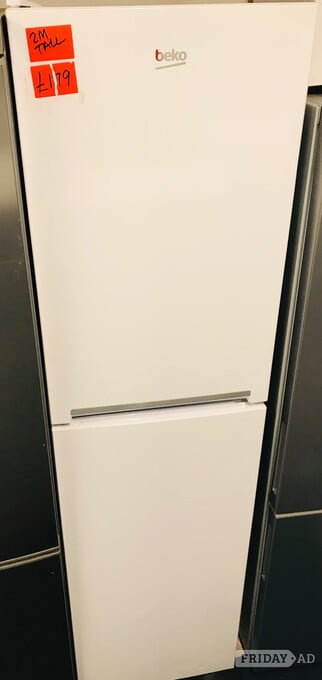 Beko 2M tall fridge freezer fantastic condition 