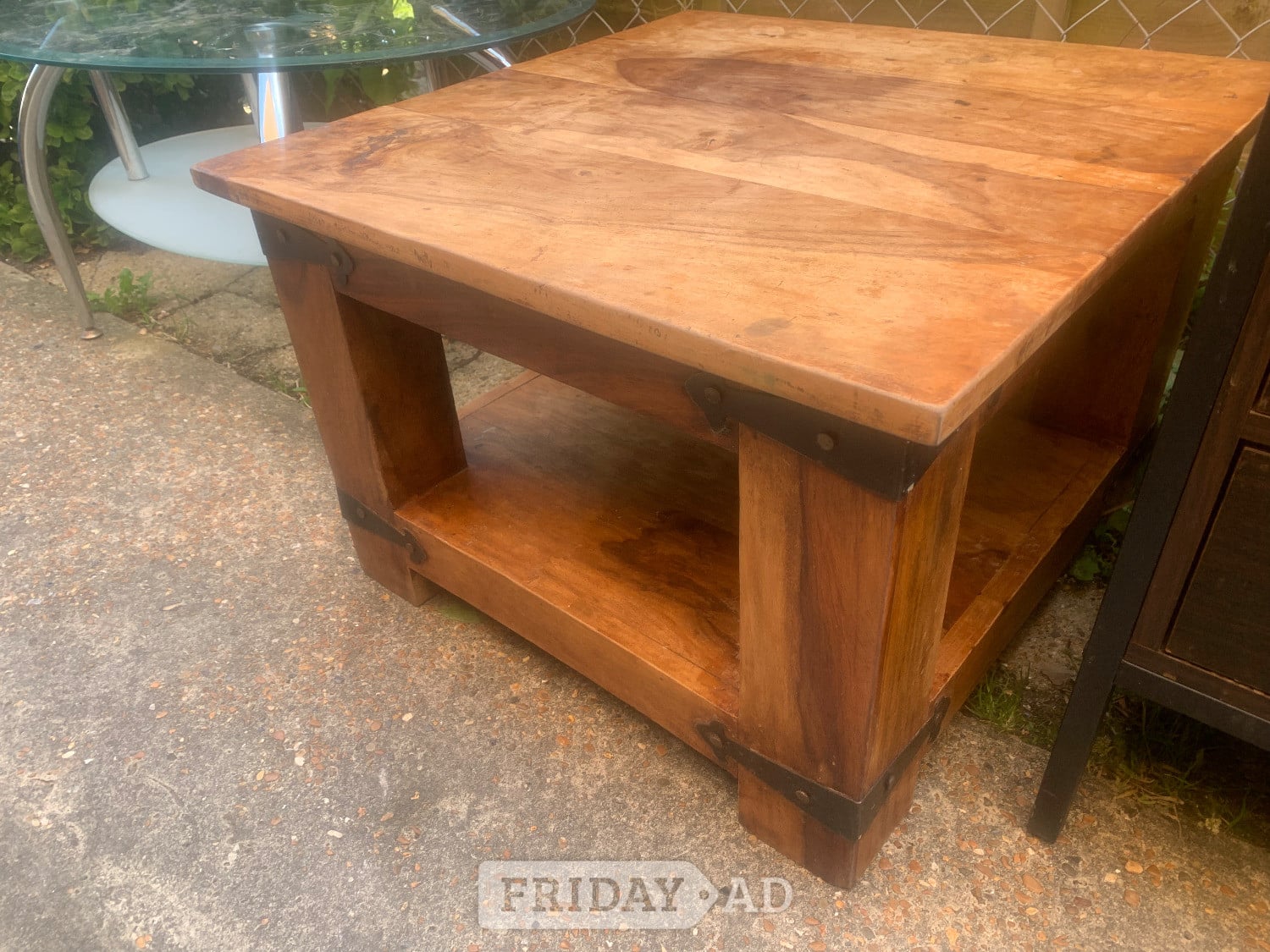 Coffee tables glass 2 and 2 wooden 