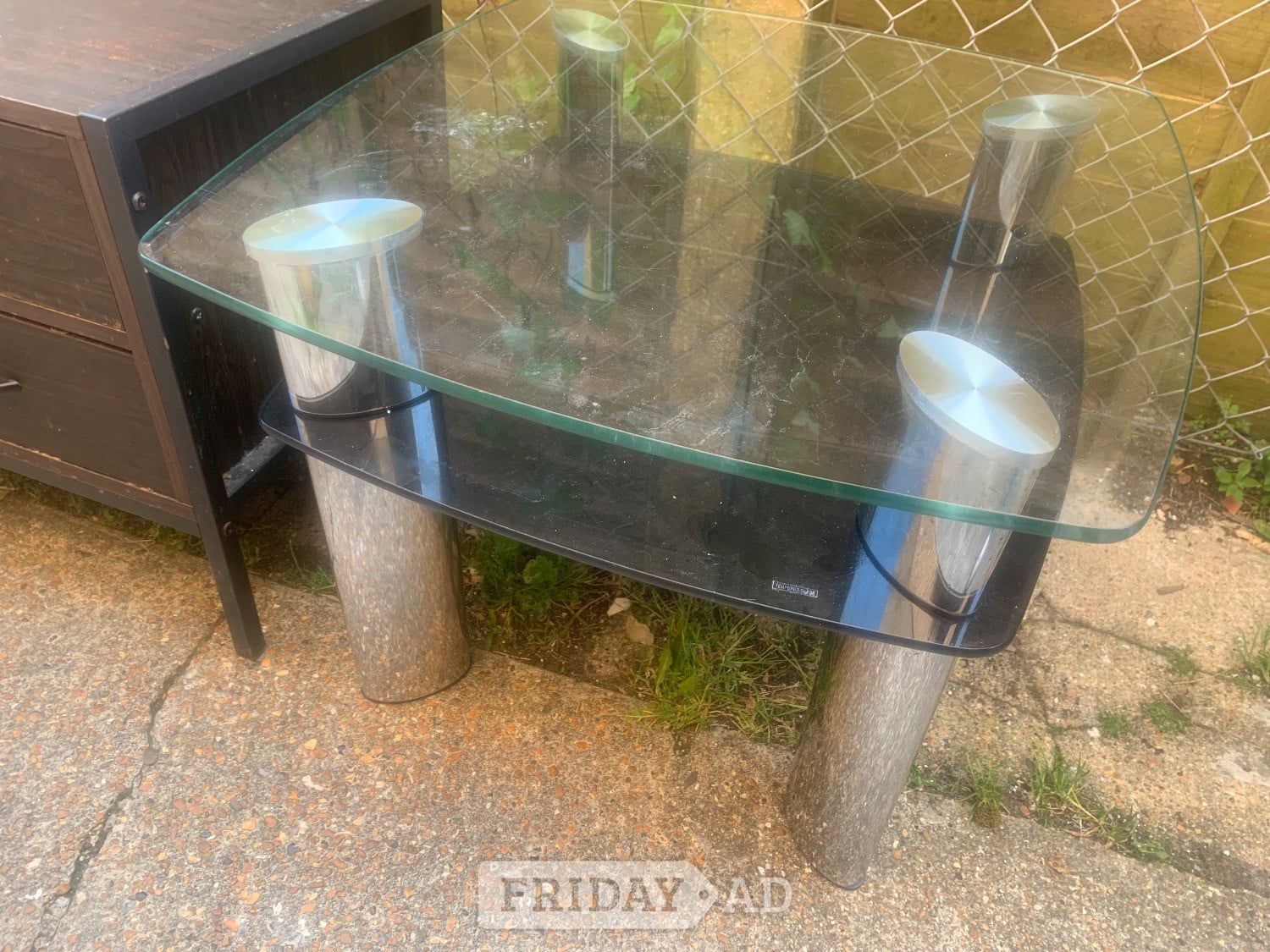 Coffee tables glass 2 and 2 wooden  - Furniture in Eastbourne