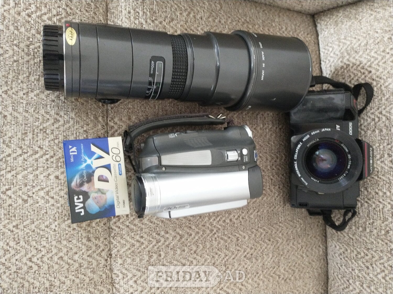 Minolta camera,with case.