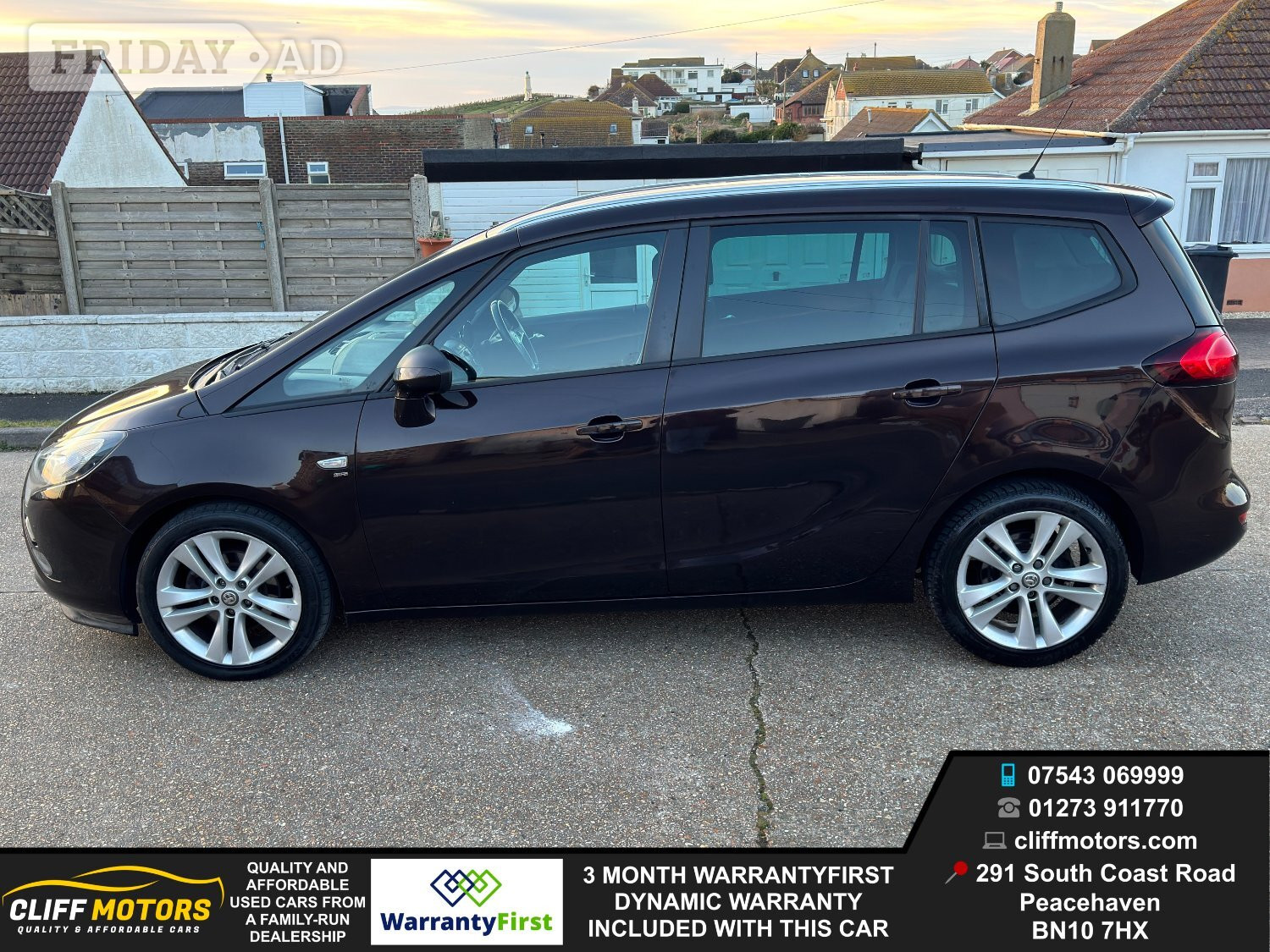 [ berth ]Vauxhall Zafira Tourer
