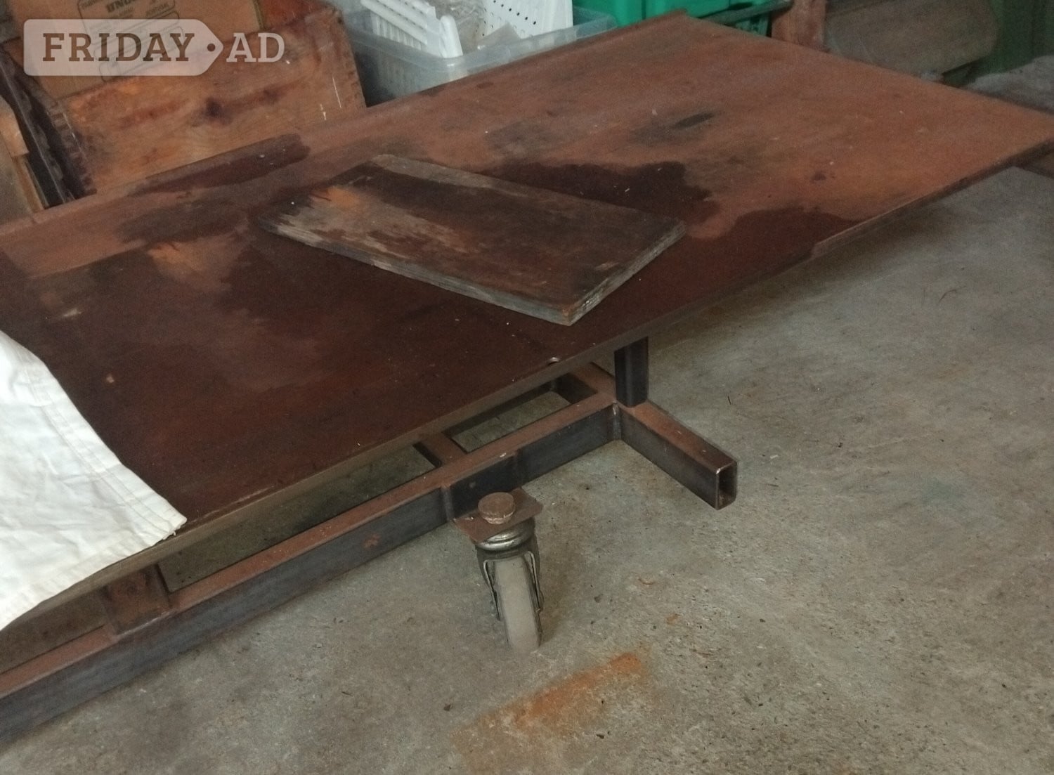 MOTORBIKE STAND/LIFT VINTAGE HAND OPERATED WORKING in Fareham