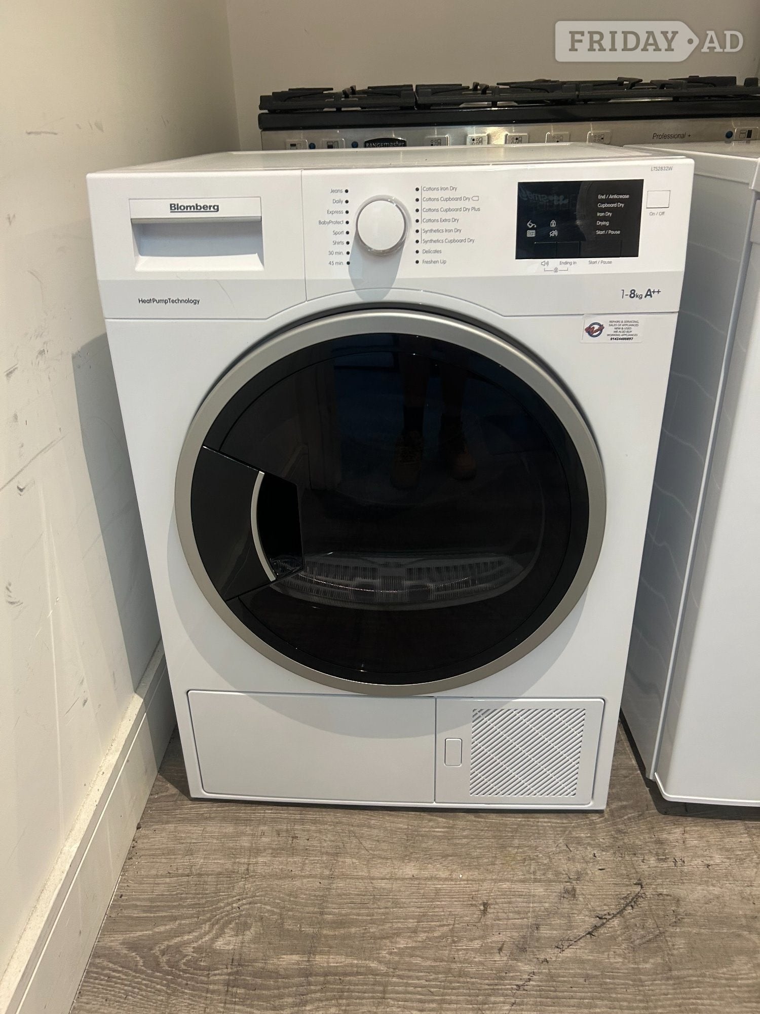 BLOMBERG HEAT PUMP CONDENSER DRYER 8KG in St. Leonards-On-Sea