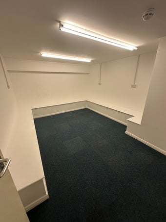 EASTBOURNE TOWN CENTRE - WORK UNIT