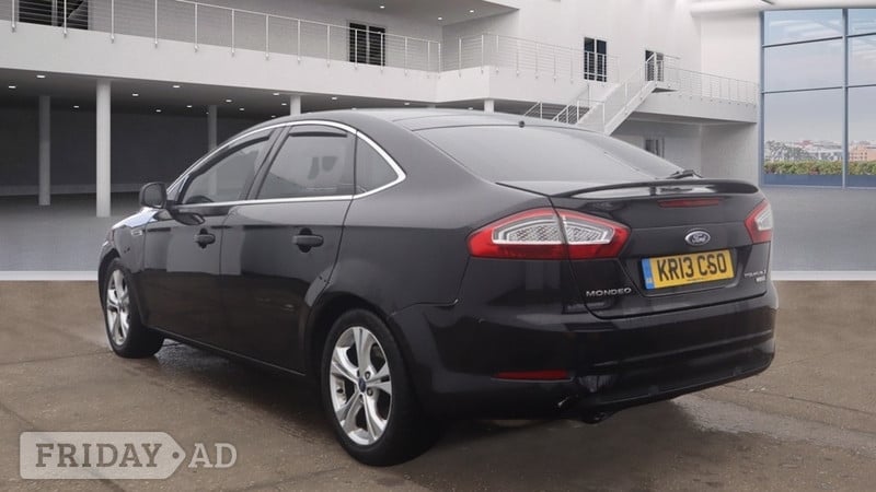 [ berth ]Ford Mondeo