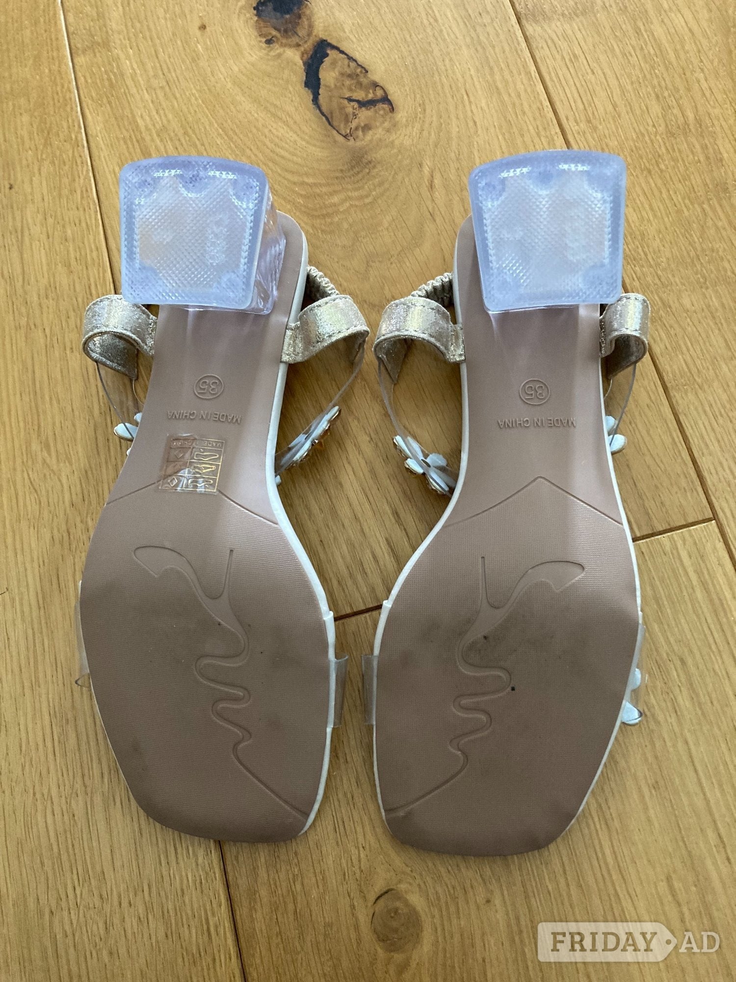 Astuccio Raccolte Carta Sandals - Size: UK 2/EU 35 - Clothing, Footwear & Accessories